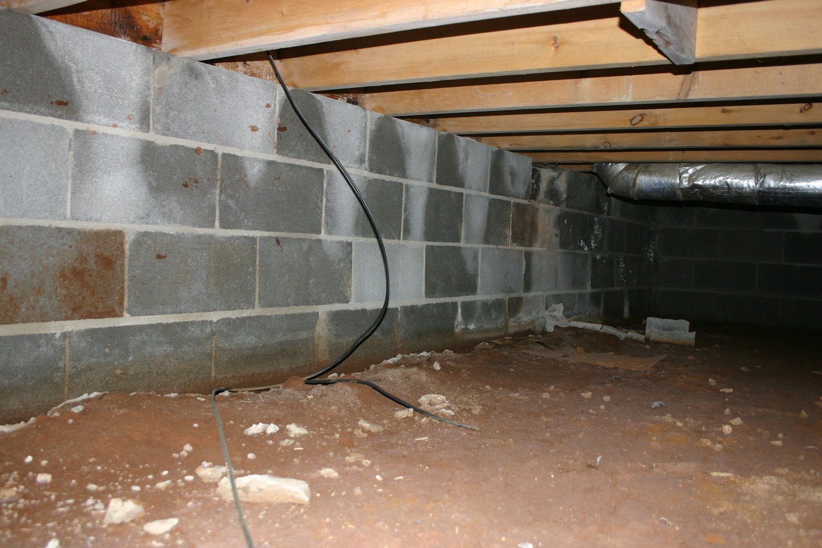crawlspace-waterproofing-norcross-ga-cgs-waterproofing-3
